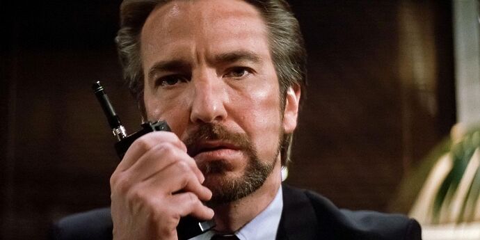 die-hard-hans-gruber-walkie-talkie-582758910