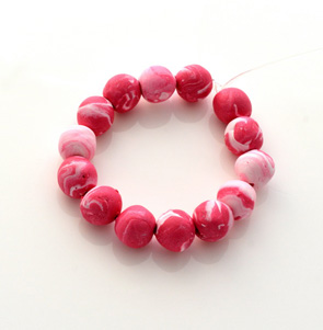 pink_beads_WEB50