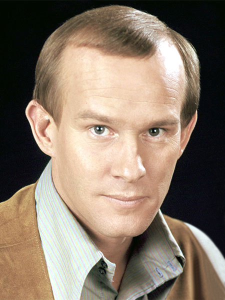 tom-smothers